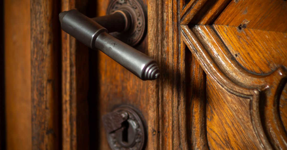 What Is a Mortise Lock and Why Hamilton Homes Have So Many of Them — Hamilton Locksmiths